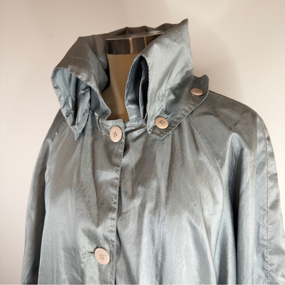 Vintage IZZI Silver Metallic Hooded Windbreaker Jacket - Women's Size Large - Picture 2 of 12